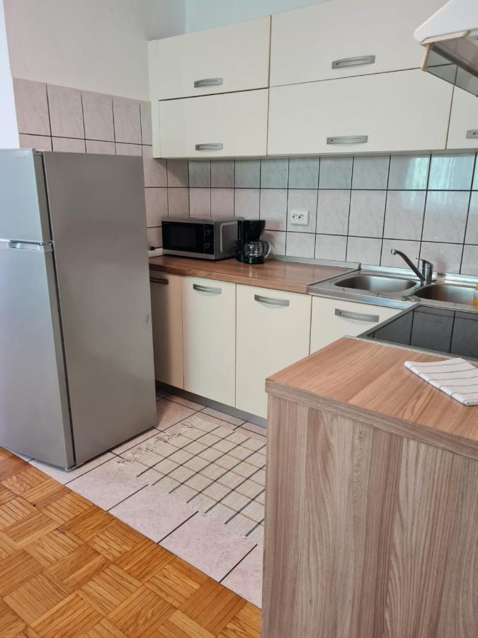 Apartment Gabriela Rakovica Luaran gambar